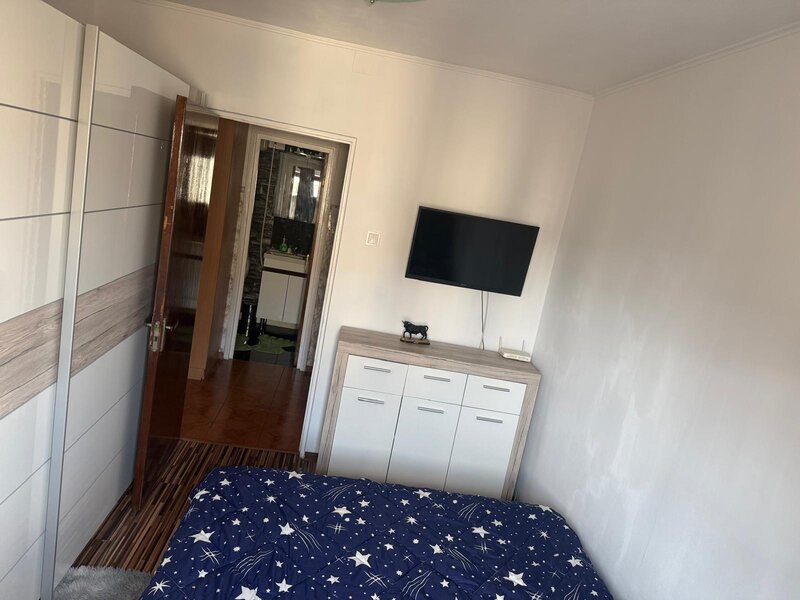 Parcul Tineretului, sector 4, apartament 3 camere decomandat 72 mp,