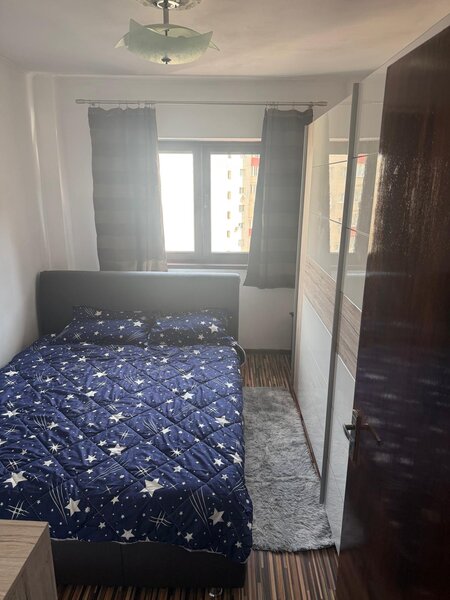 Parcul Tineretului, sector 4, apartament 3 camere decomandat 72 mp,